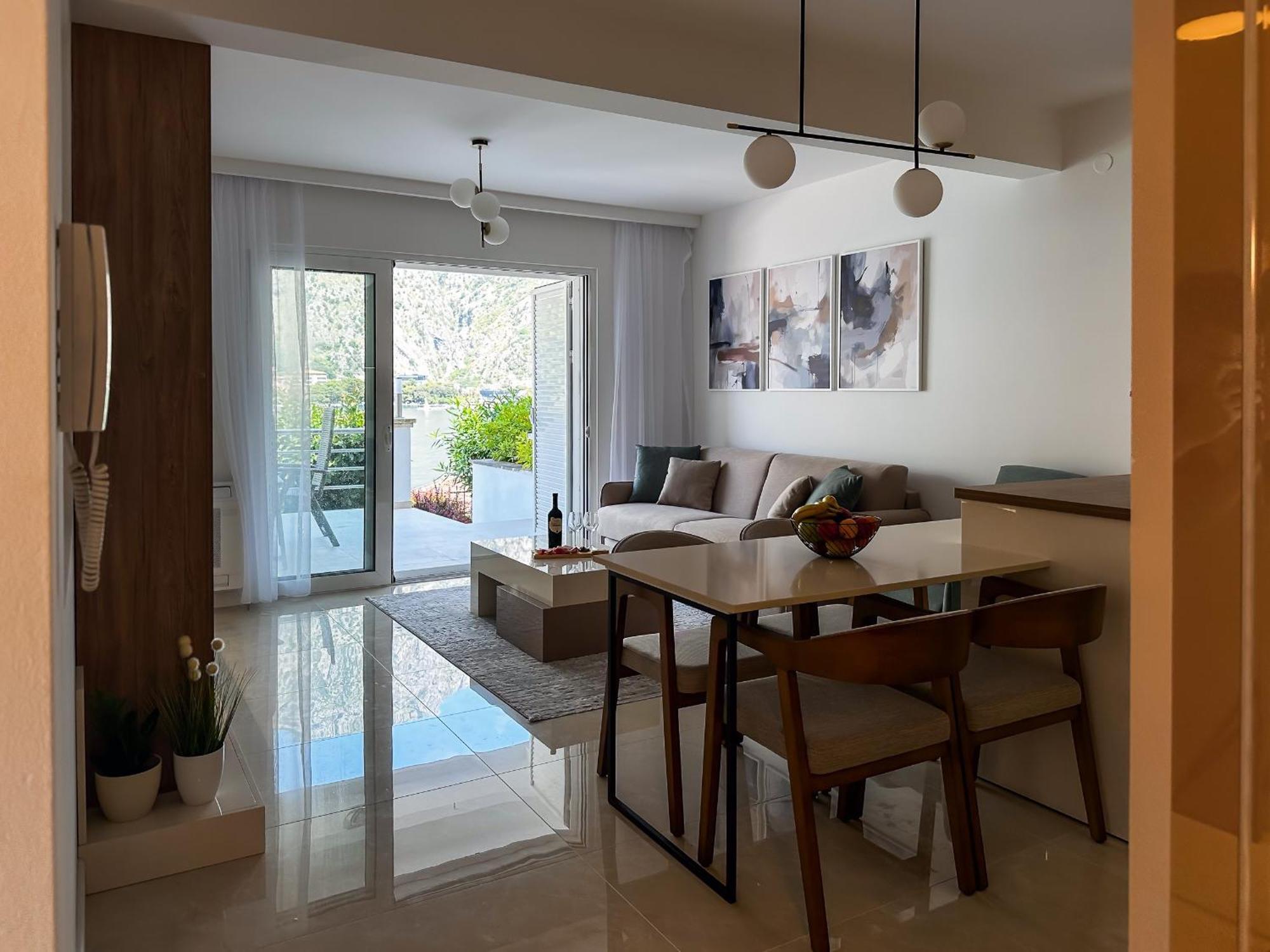 Chillout Apartment In Kotor Bay Zewnętrze zdjęcie